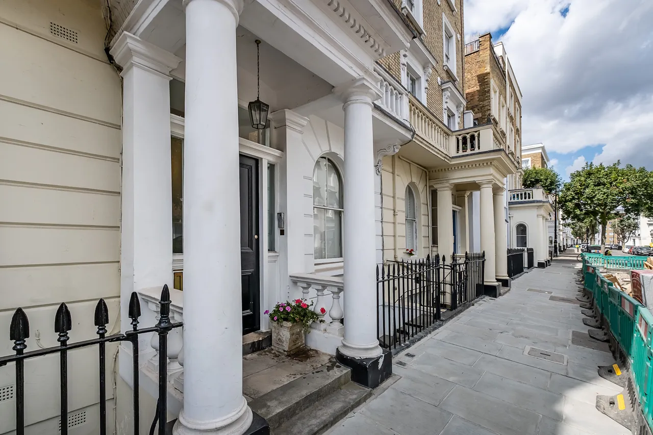Cumberland Street, London, SW1V, photo 11