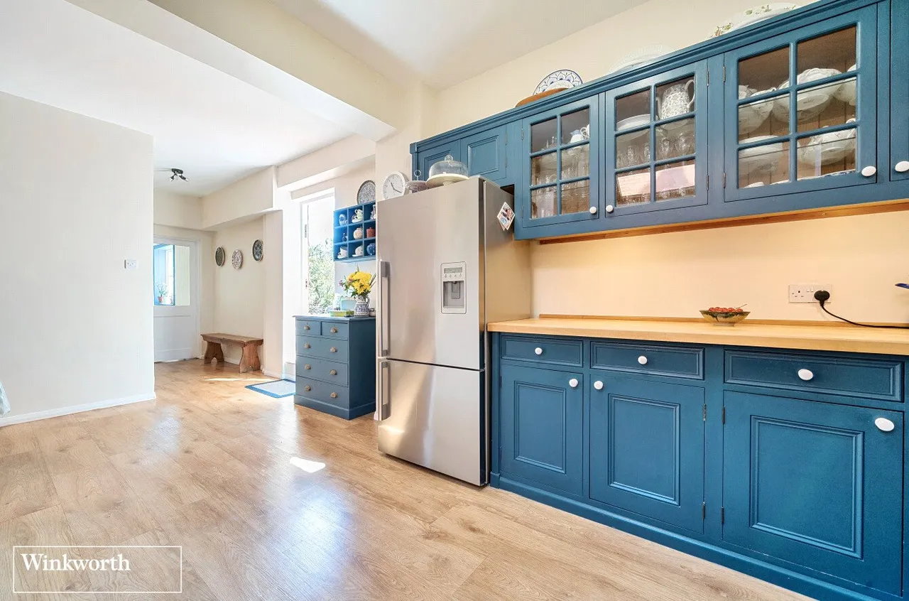 Cliddesden Road, Basingstoke, Hampshire, RG21, photo 8