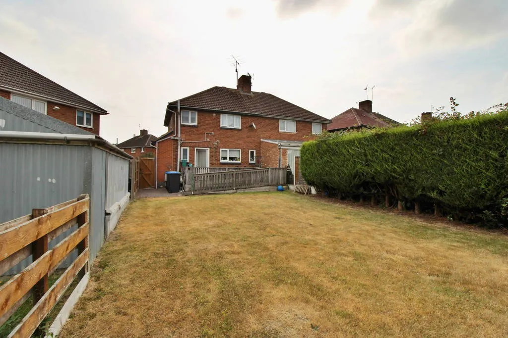Bucknill Crescent, Hillmorton, Rugby, CV21 4HE, photo 8