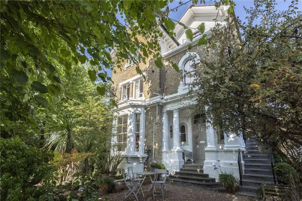 Lansdowne Road, Wimbledon, London, SW20 8AP, photo 9