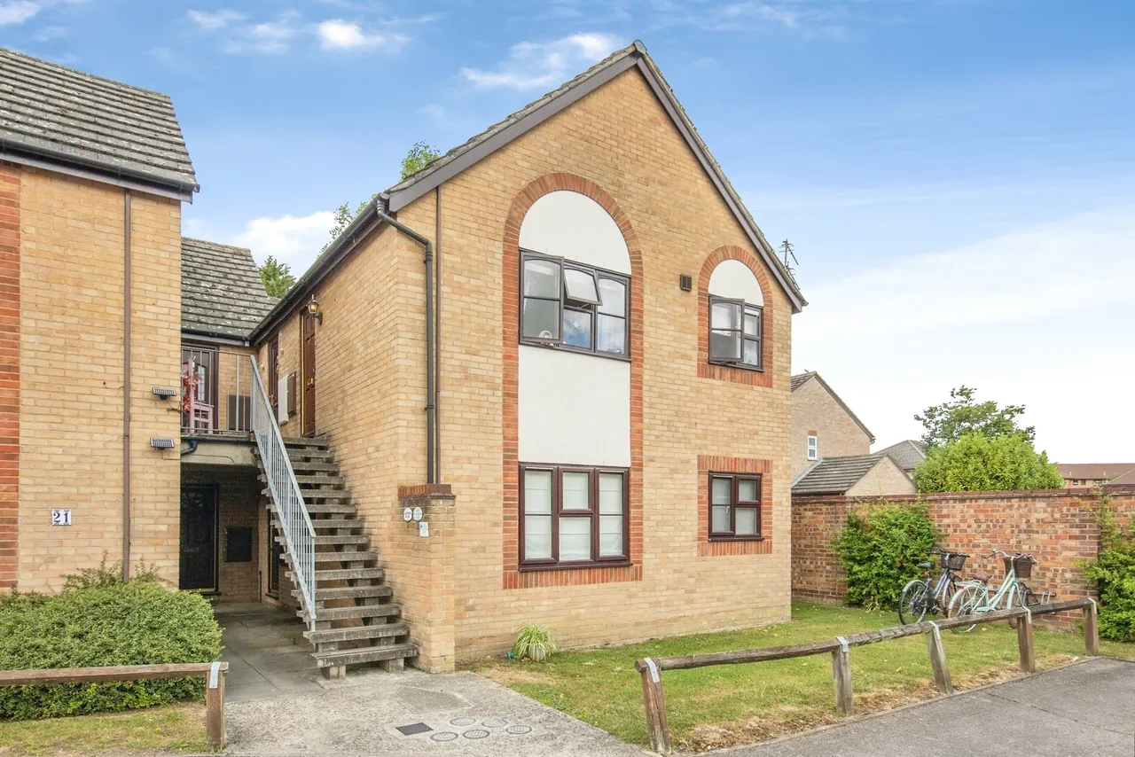 1 bed flat for sale — California Close, Highwoods, COLCHESTER