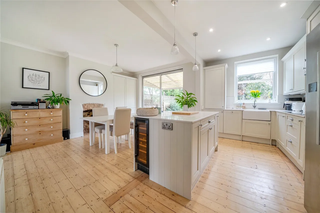 3 bed house for sale — Priory Close, Beckenham, BR3