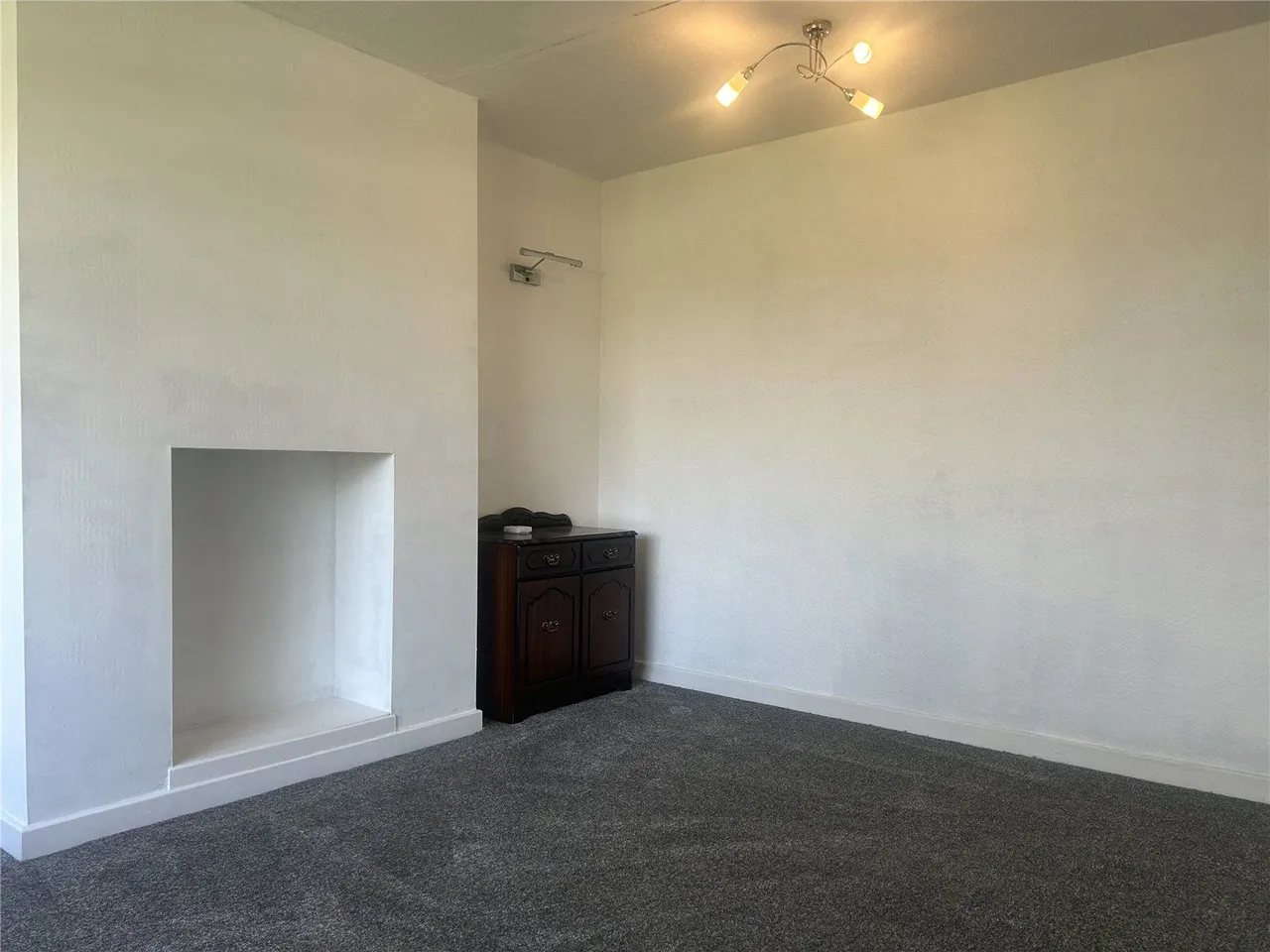 Montgomery Street, Oldham, OL8, photo 3