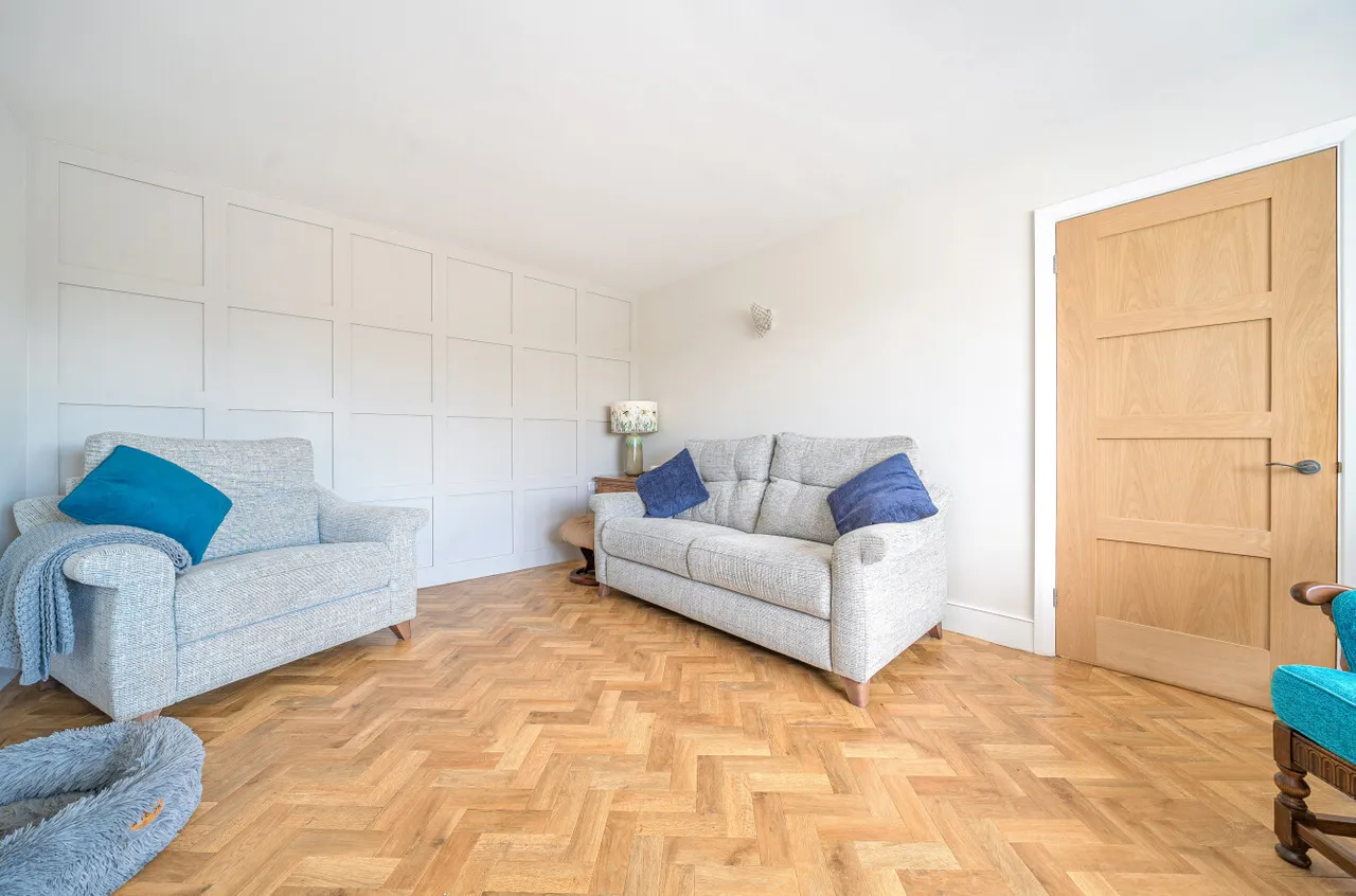 Wayside Road, Basingstoke, Hampshire, RG23 8BH, photo 9