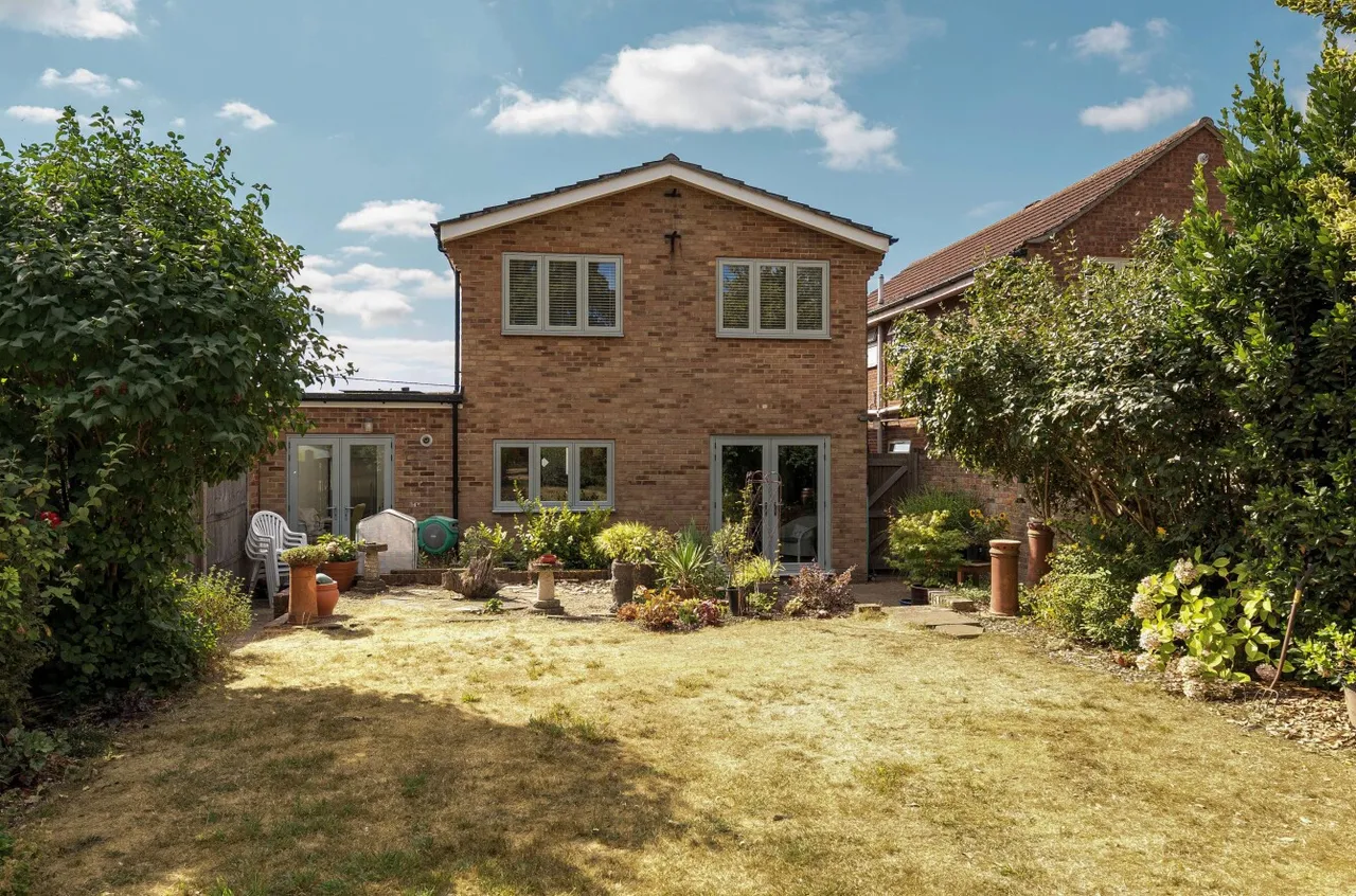 Wayside Road, Basingstoke, Hampshire, RG23 8BH, photo 20