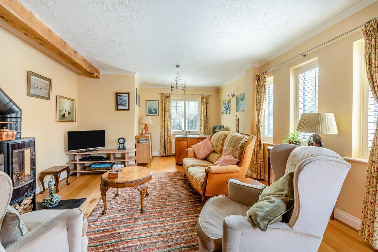 Tudor Close, Chichester, PO19, photo 4