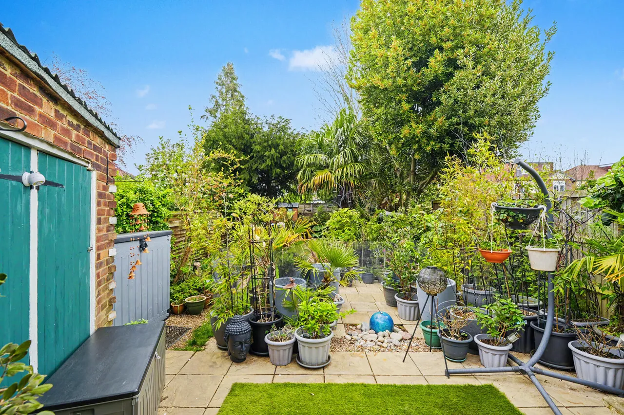 Chailey Avenue, Enfield, EN1, photo 23