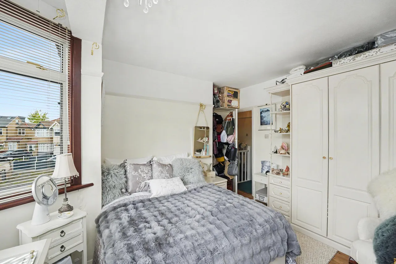 Chailey Avenue, Enfield, EN1, photo 16
