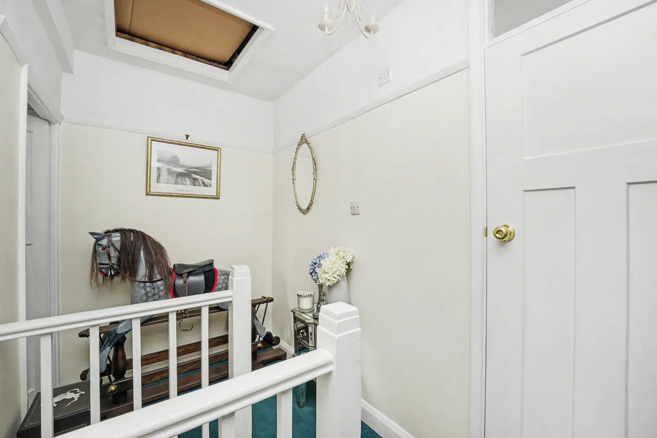 Chailey Avenue, Enfield, EN1, photo 12