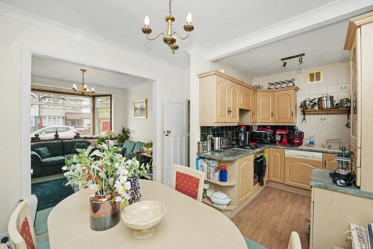 Chailey Avenue, Enfield, EN1, photo 4