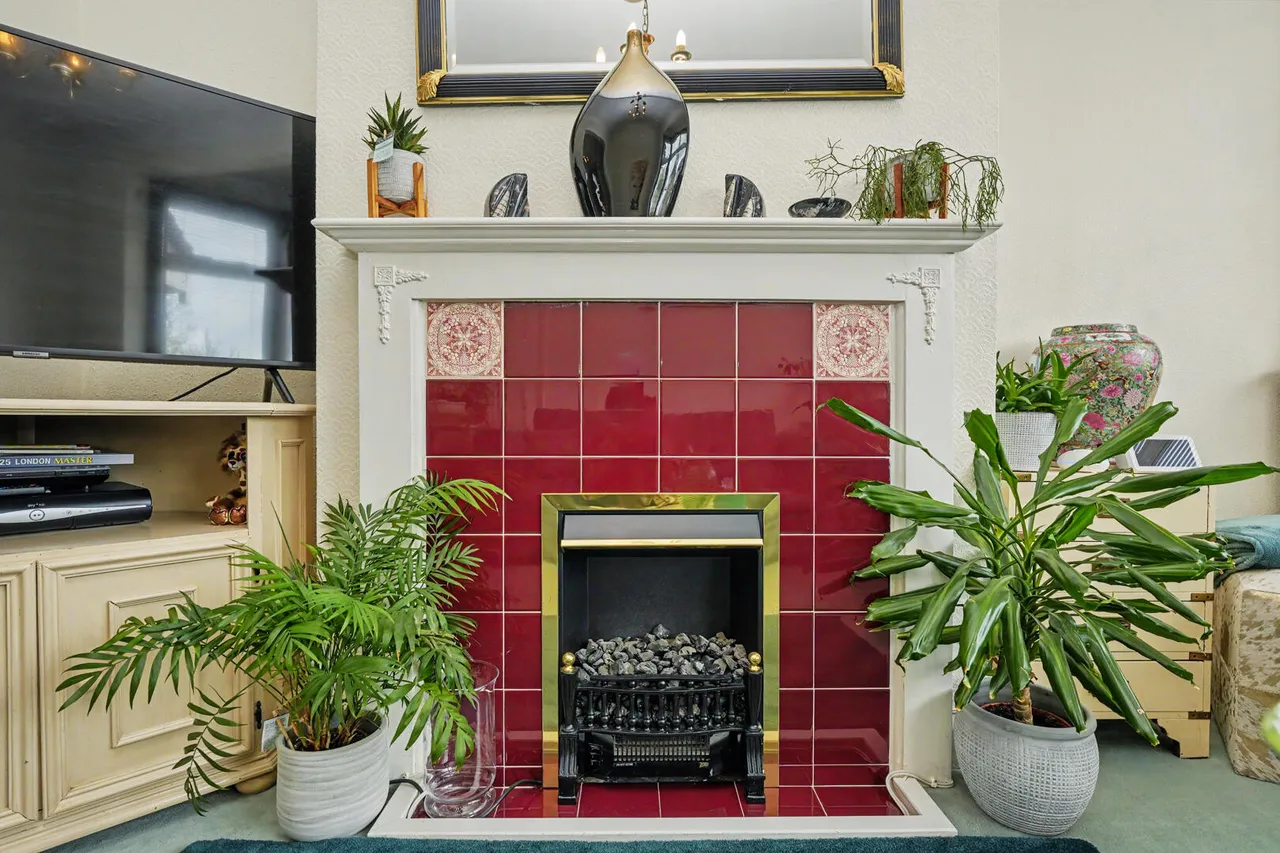 Chailey Avenue, Enfield, EN1, photo 22