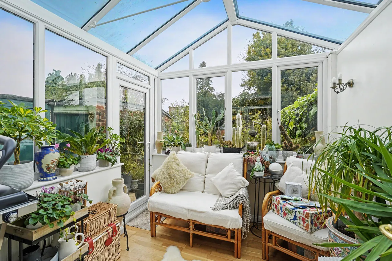 Chailey Avenue, Enfield, EN1, photo 3