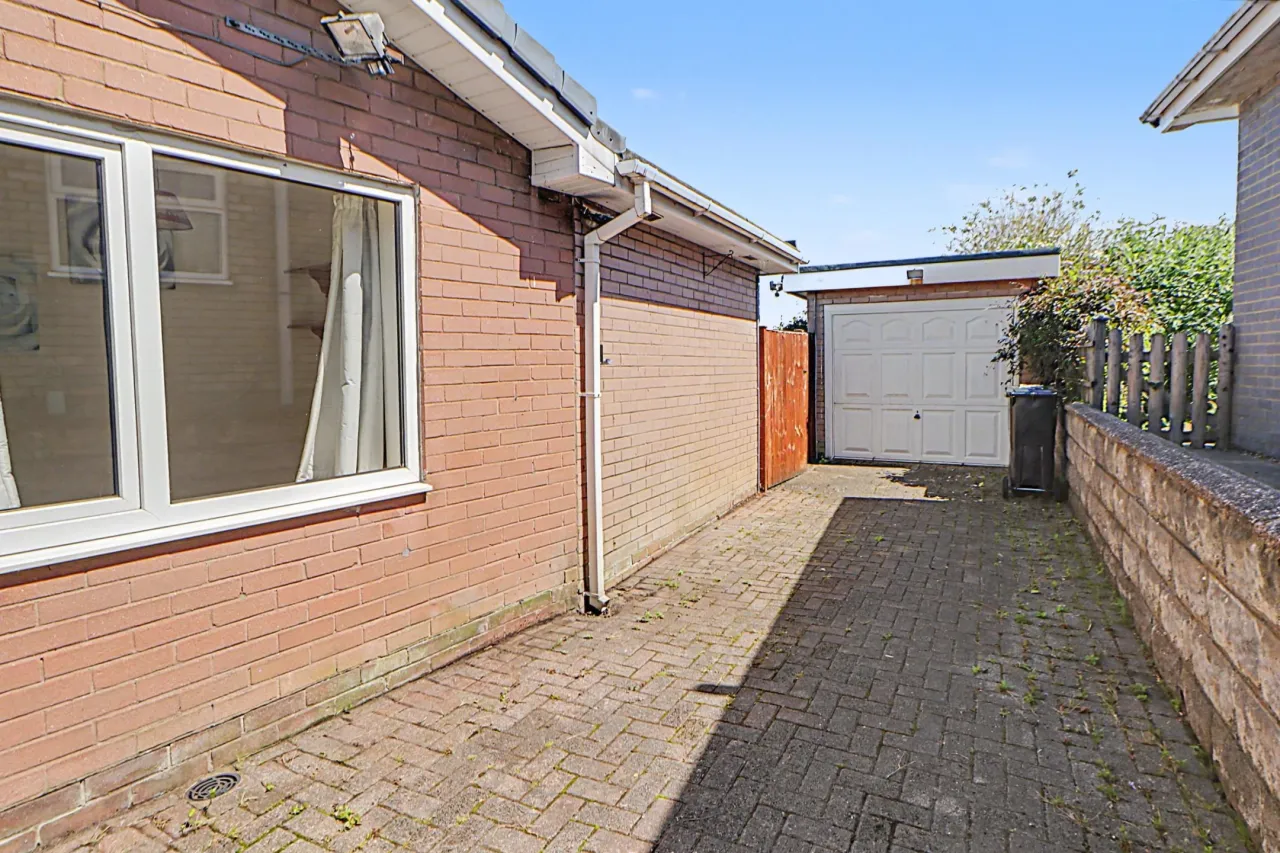 Birch Road, Bignall End, photo 16