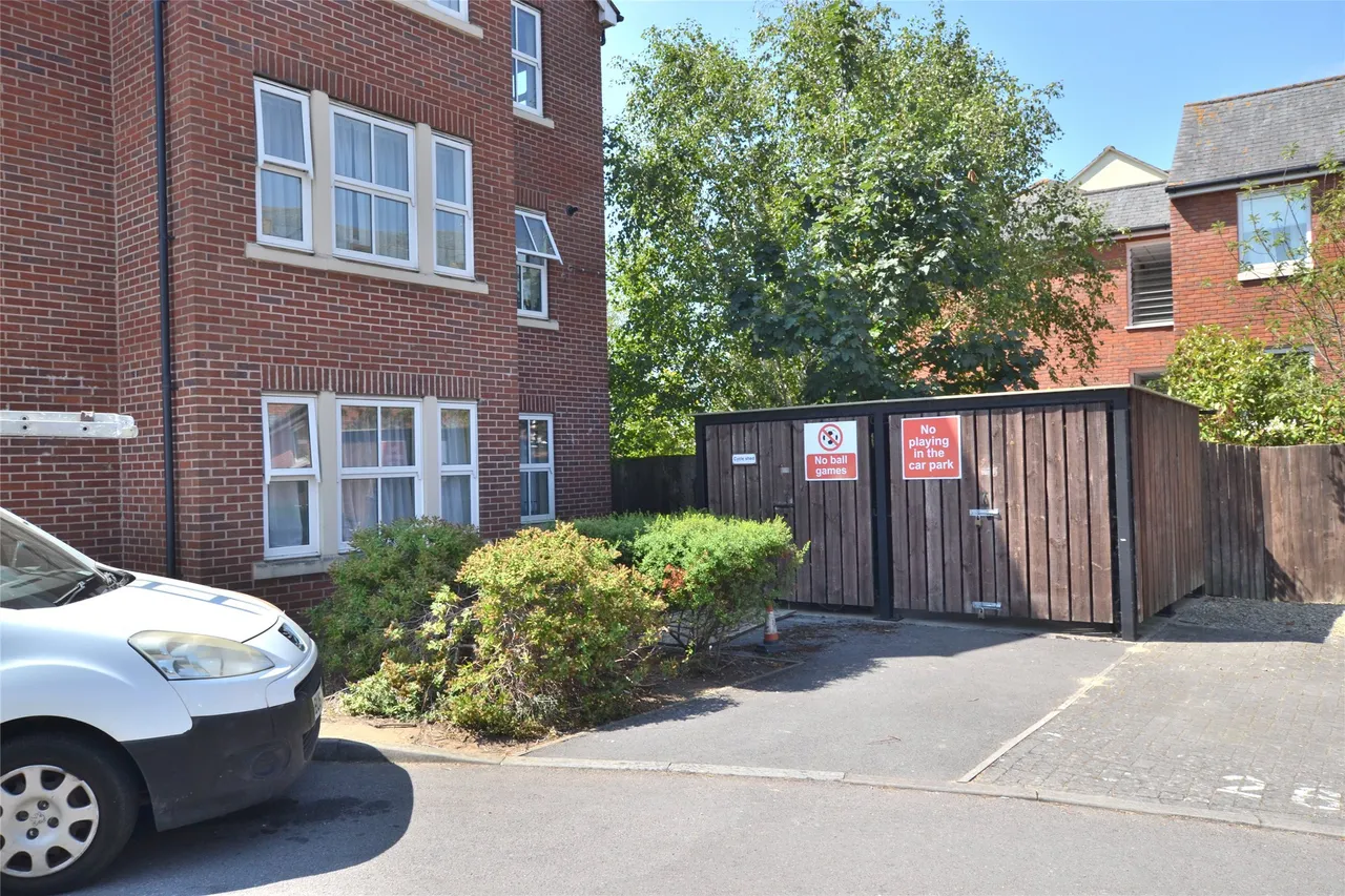 The Courtyard, London Road, GL1 3PS, photo 12