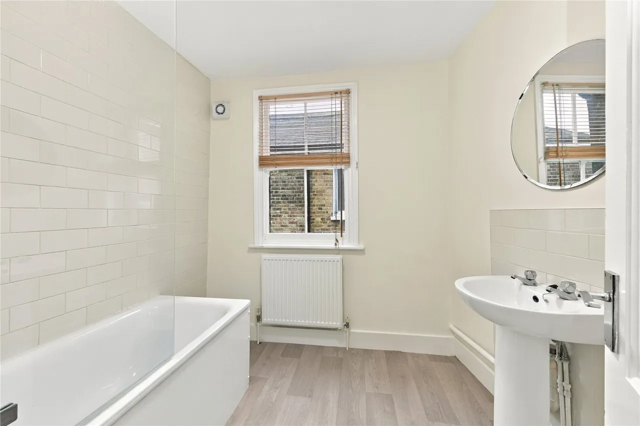 Gleneagle Road, London, SW16, photo 7