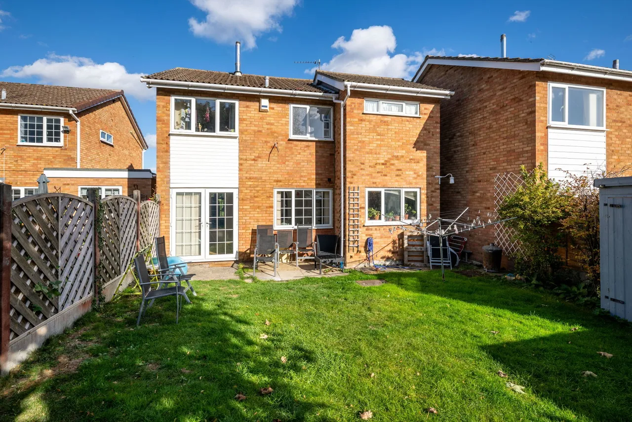 Rook Tree Close, Stotfold, SG5, photo 17