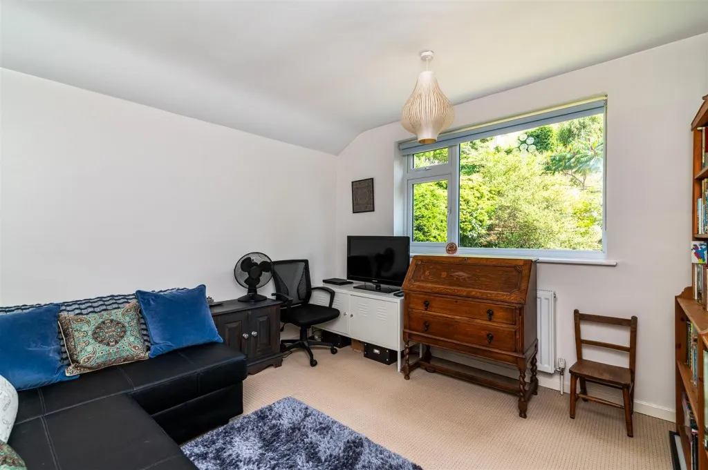 Padleys Lane, Burton Joyce, photo 12