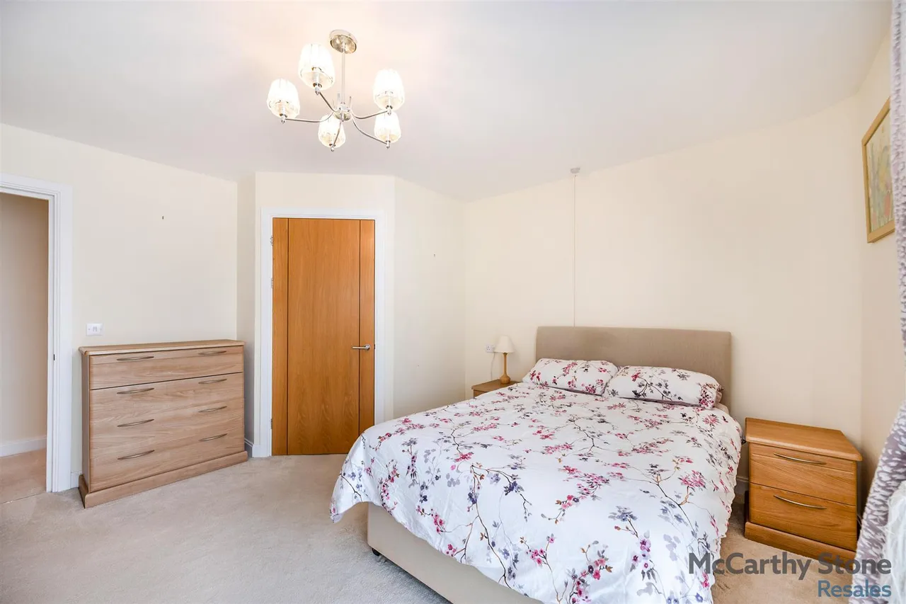 South Parade, Southsea, PO4, photo 9