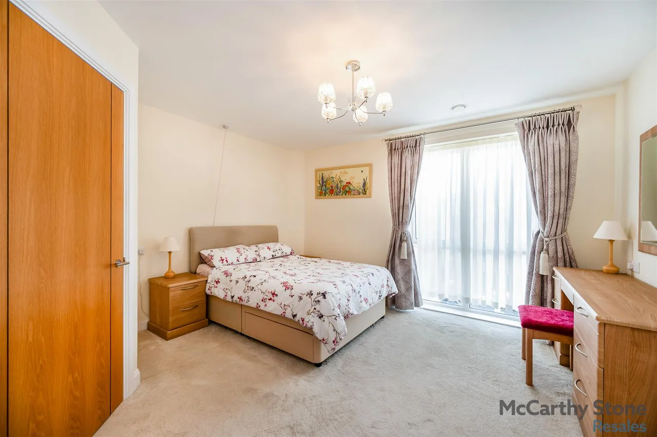South Parade, Southsea, PO4, photo 8