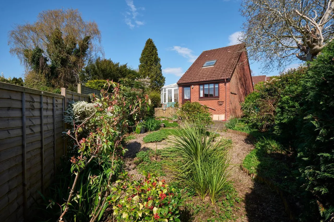 Walnut Tree Close, Wells, BA5, photo 11