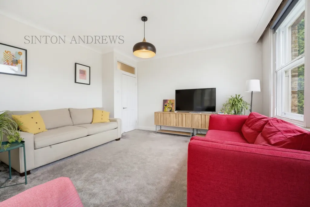 Tring Avenue, Ealing, photo 5