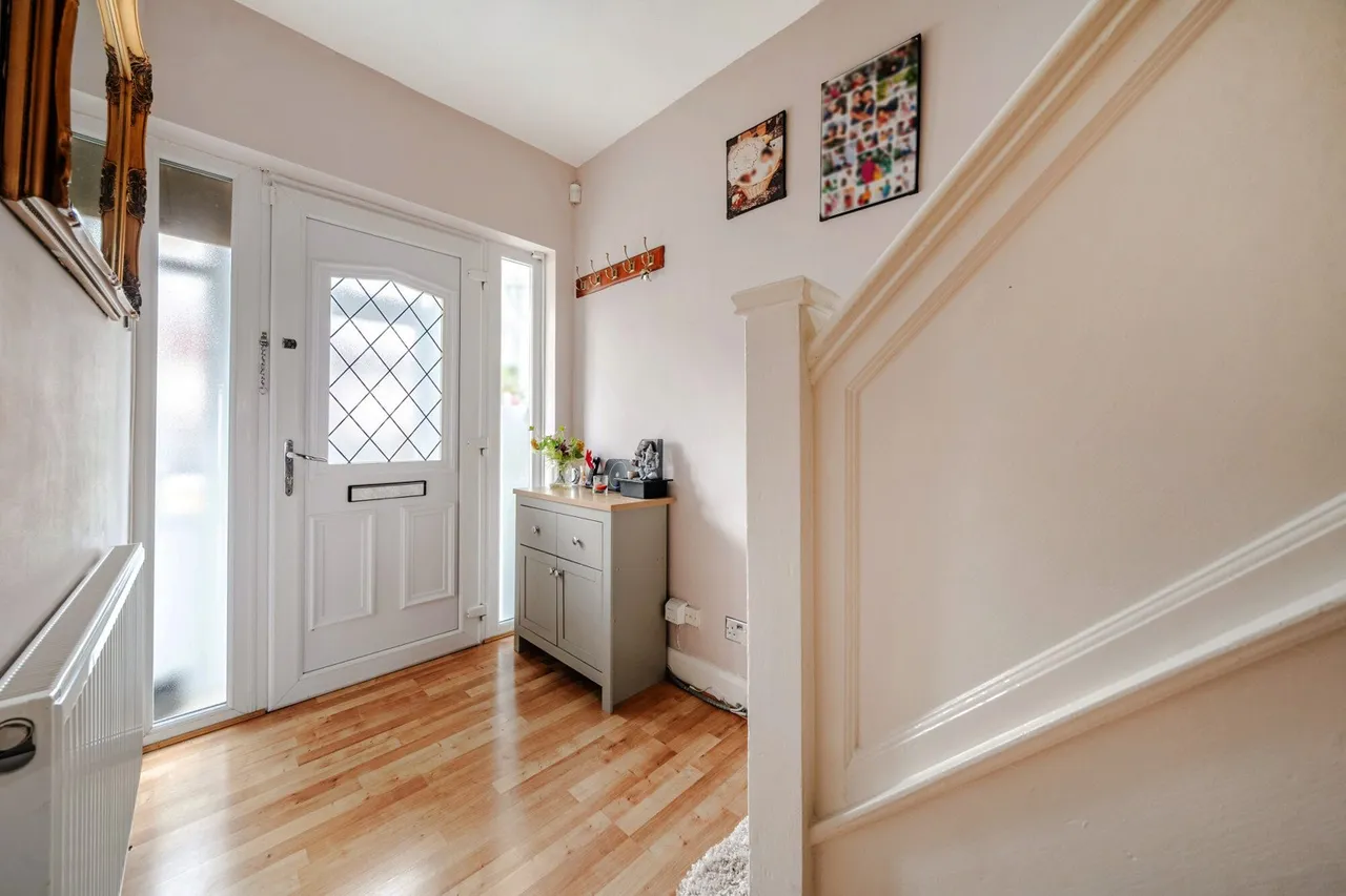 Longhill Road, SE6, photo 7