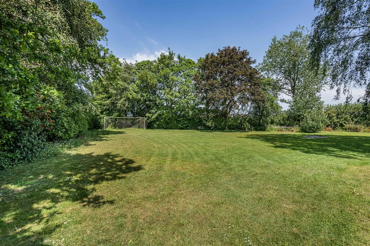 Kirtlington Road, Upper Heyford, photo 30