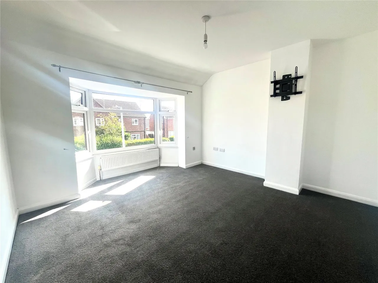 Belmont Drive, Saltney Ferry, Chester, Flintshire, CH4 0AL, photo 10
