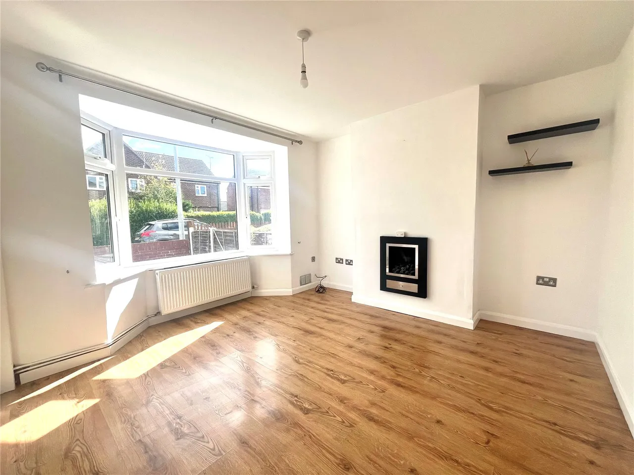 Belmont Drive, Saltney Ferry, Chester, Flintshire, CH4 0AL, photo 2