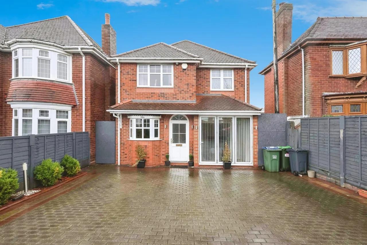 4 bed house for sale, Oldbury Road, Rowley Regis, B65