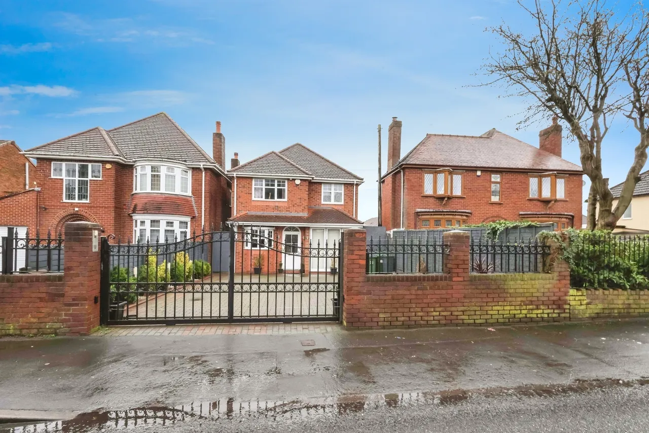 Oldbury Road, Rowley Regis, B65, photo 19
