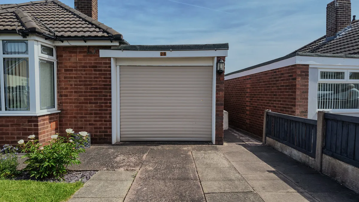Stoke-on-trent, ST7, photo 20