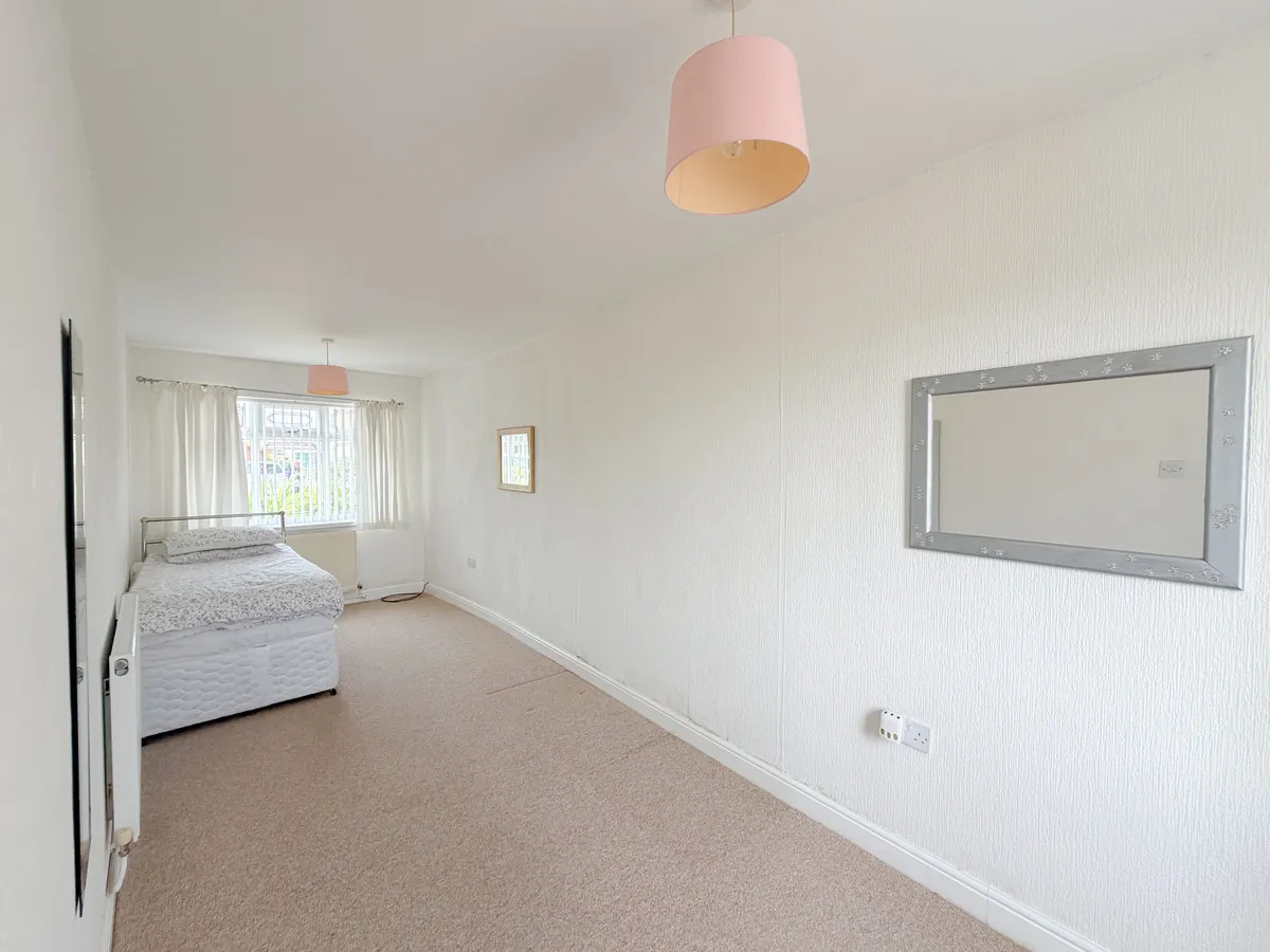 Stoke-on-trent, ST7, photo 11