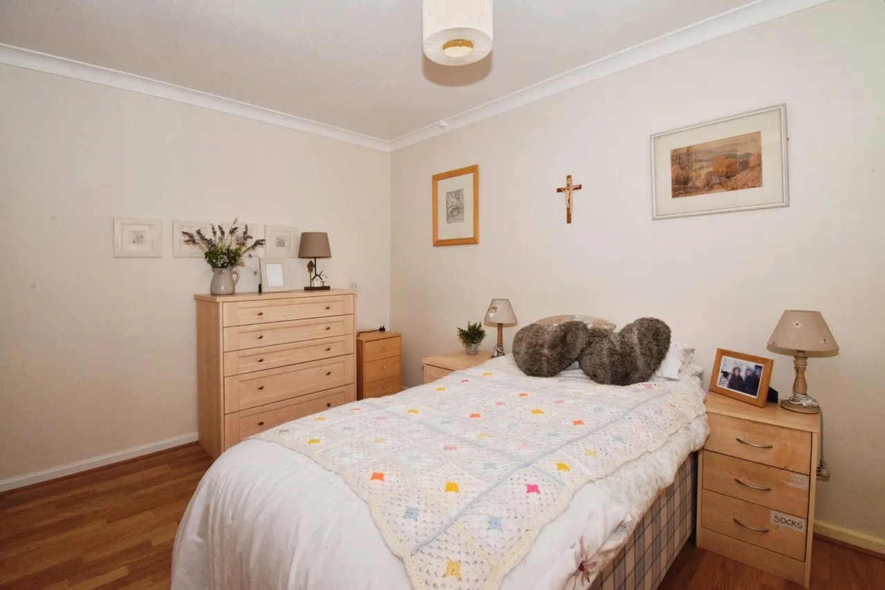 St. James Court, Birstall, LE4, photo 11