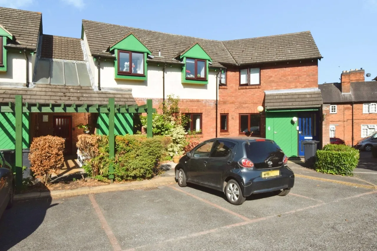 St. James Court, Birstall, LE4, photo 13