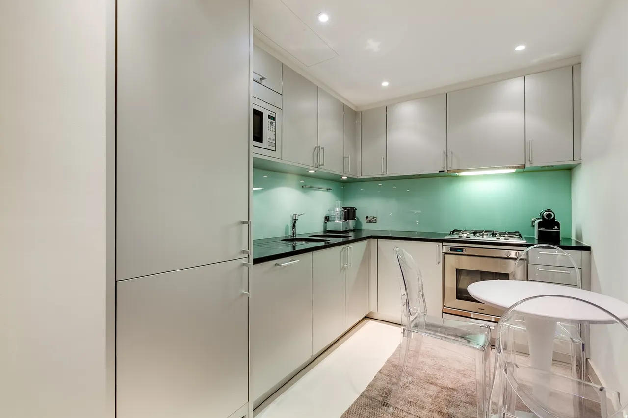 Knightsbridge, London, SW7, photo 19