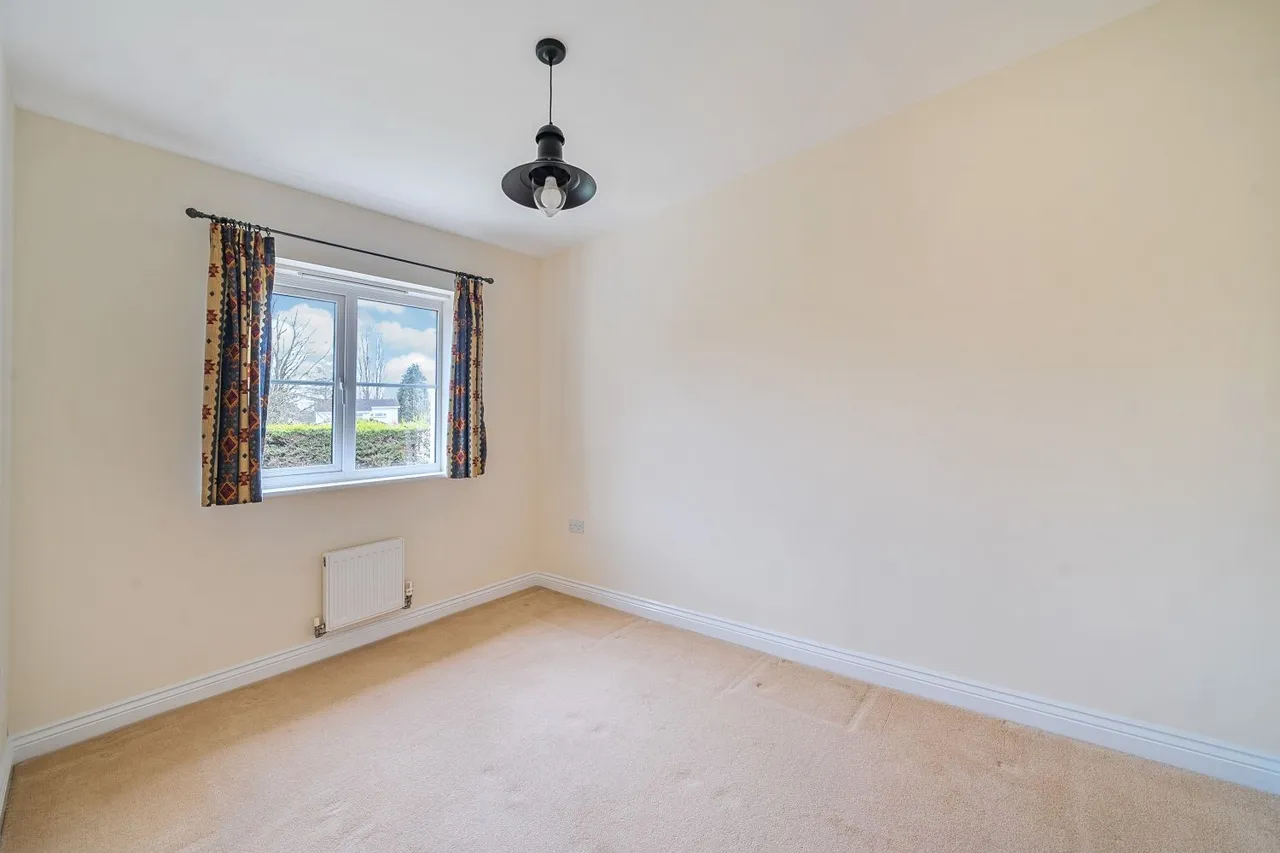 Woodford Gardens, Barnstaple, EX32, photo 17