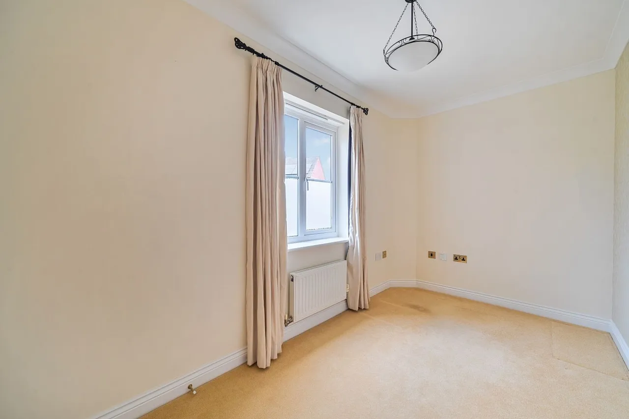 Woodford Gardens, Barnstaple, EX32, photo 18