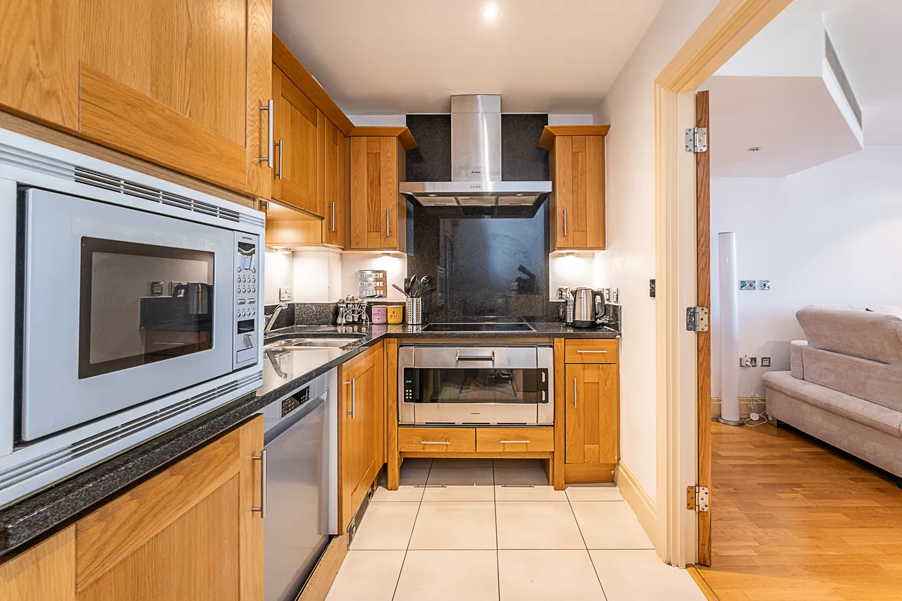 Imperial Wharf, London, SW6, photo 9