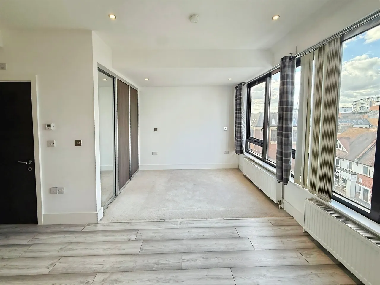 Clarendon Road, Watford, WD17, photo 4