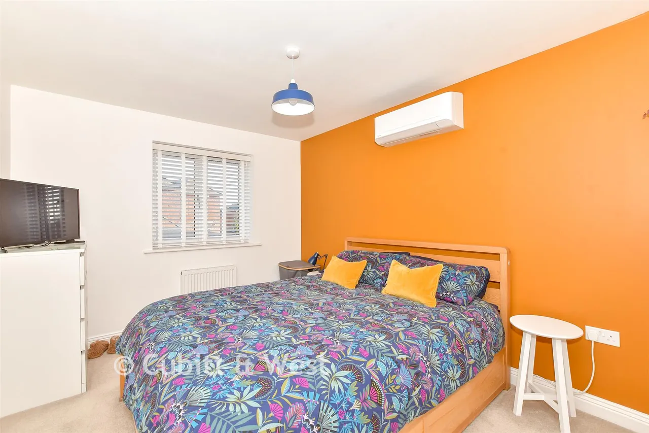 Longcroft Way, Havant, PO9, photo 8