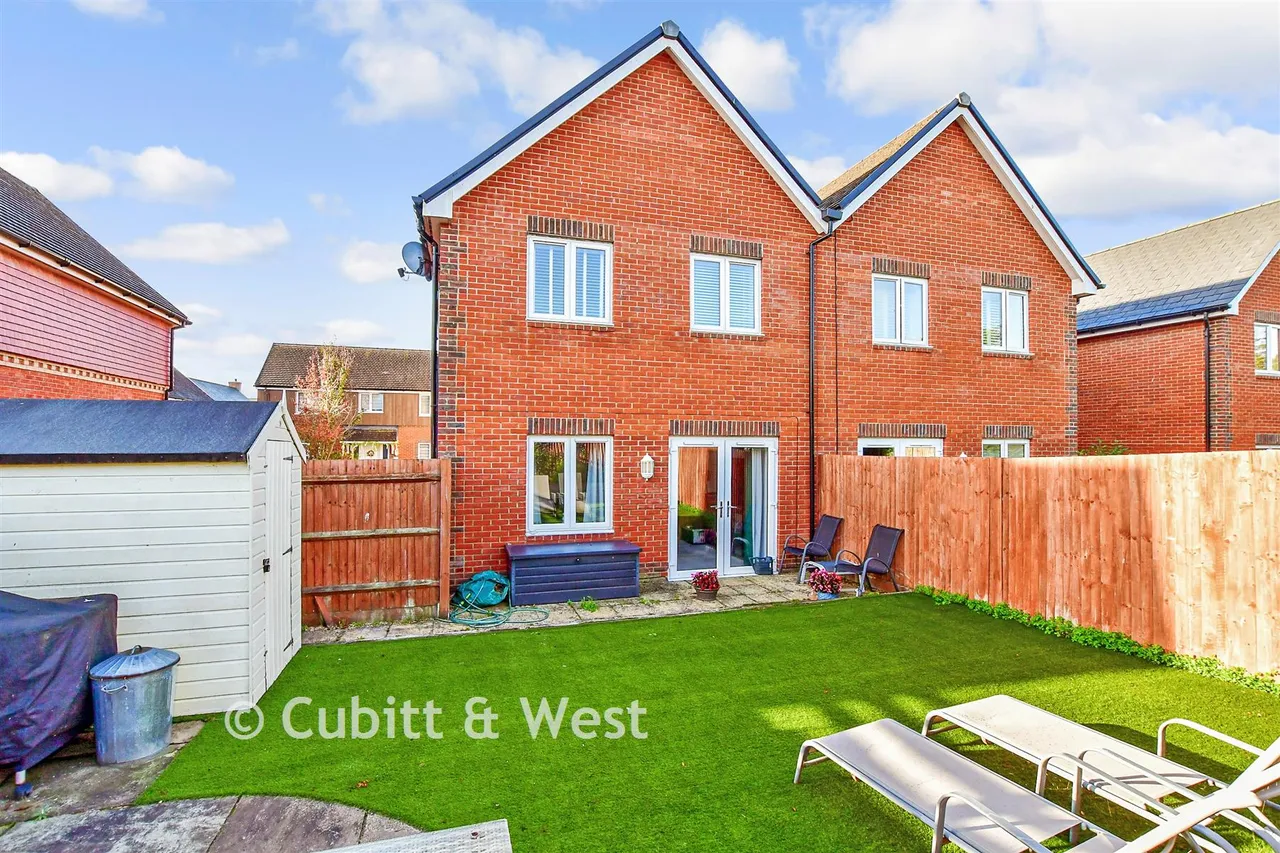 Longcroft Way, Havant, PO9, photo 13