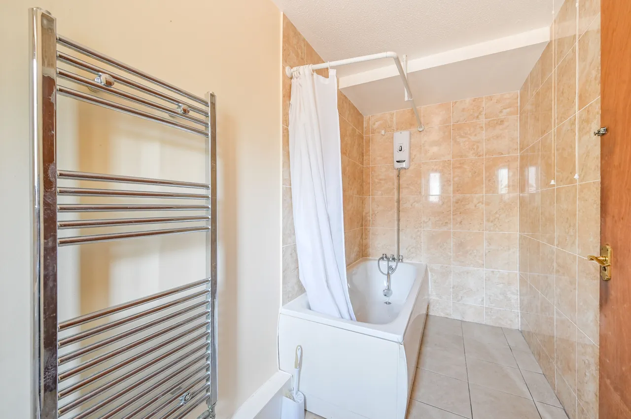72 Nightingale Way, London, photo 7