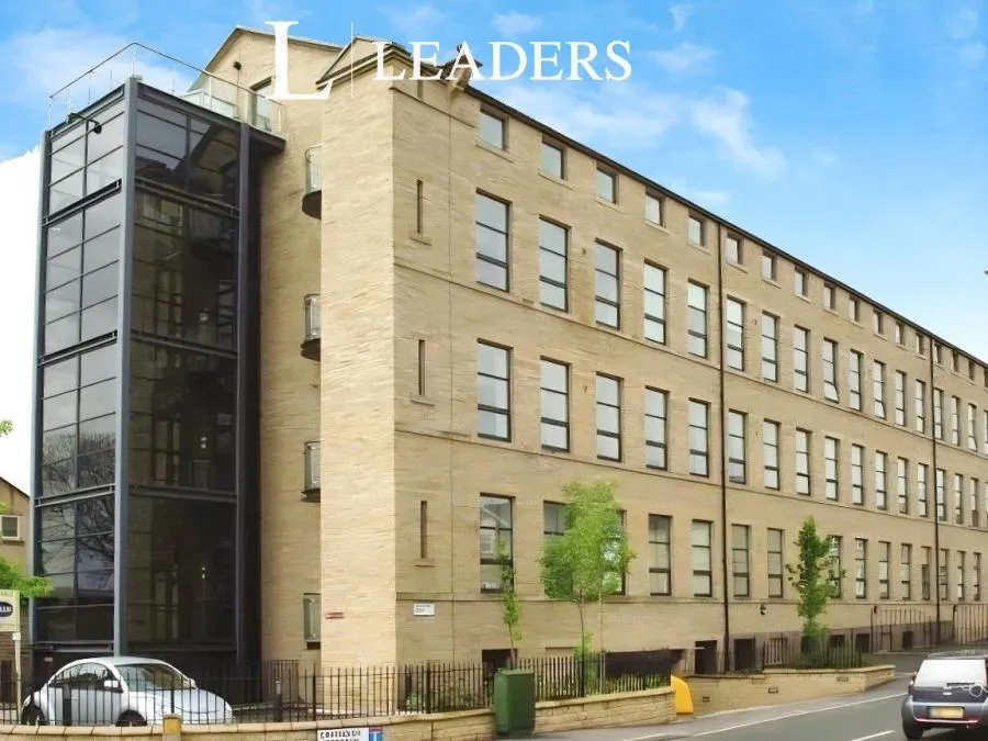2 bed flat for sale, Cavendish Court, Drighlington, BD11