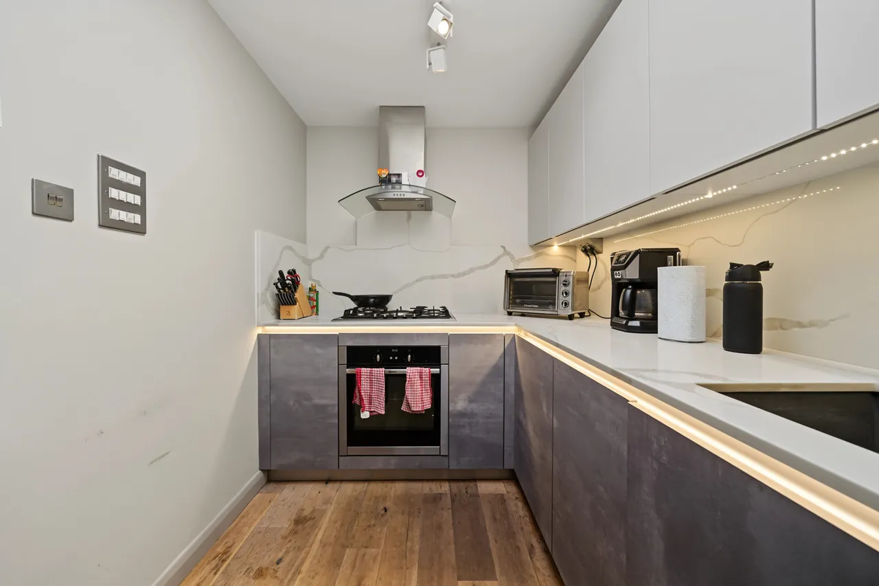Brook Mews North, London, W2, photo 2
