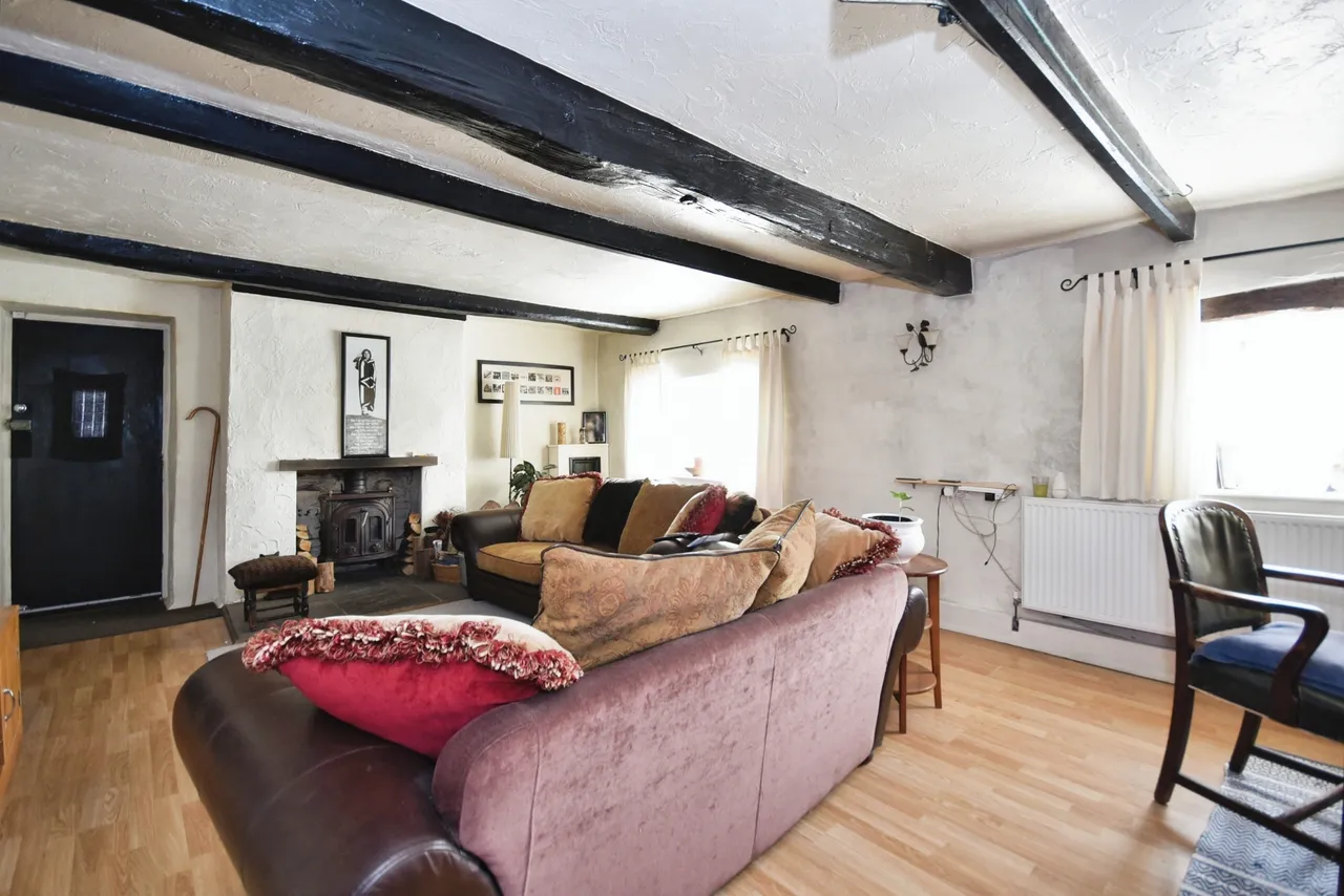Buxton Road, High Lane, Stockport, SK6, photo 11