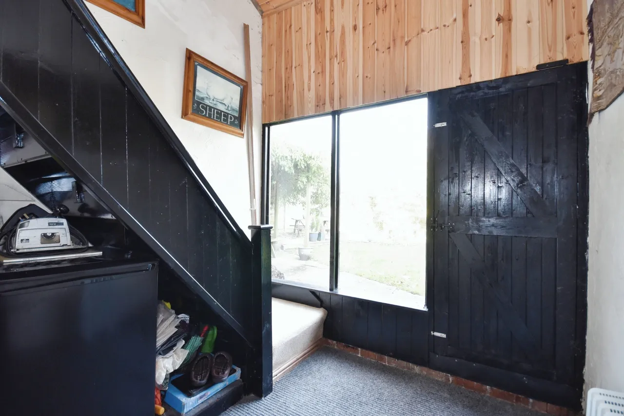 Buxton Road, High Lane, Stockport, SK6, photo 8