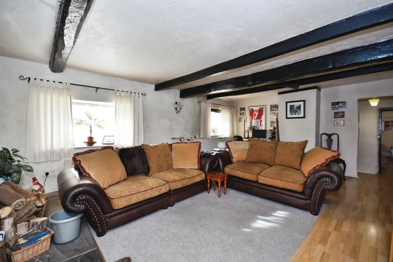 Buxton Road, High Lane, Stockport, SK6, photo 5