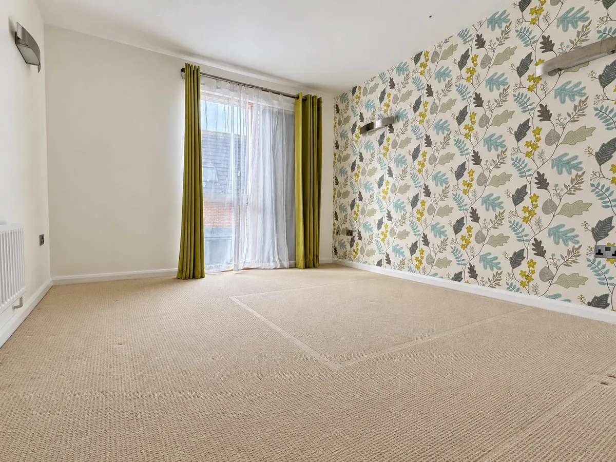 Pitwines Close, Poole, BH15, photo 11