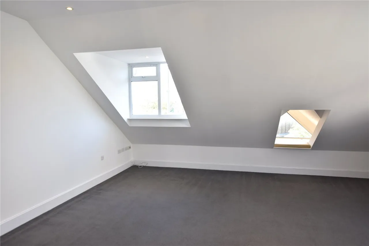 Stafford Road, Wallington, SM6, photo 9